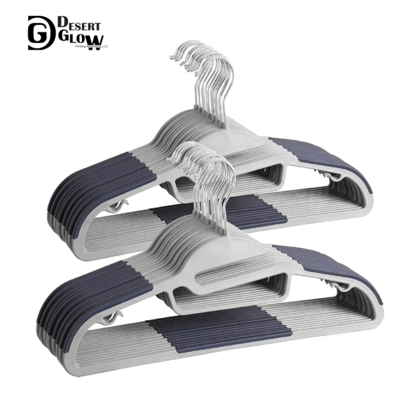 Plastic Clothes Hangers